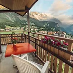 Jungfraublick Hotel Wengen