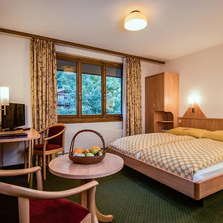 Hotell Jungfraublick 3*