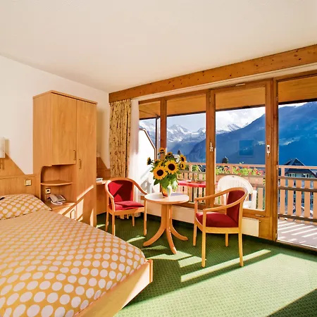 Szálloda Jungfraublick 3*