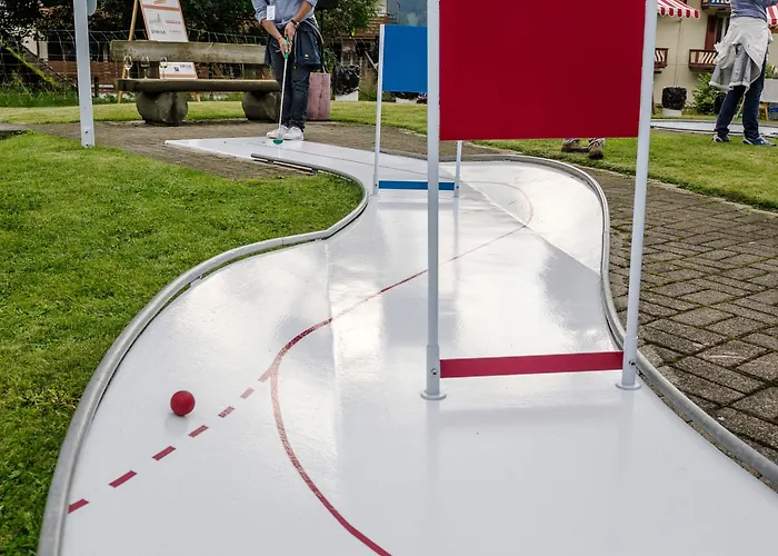 君弗比力克酒店 酒店