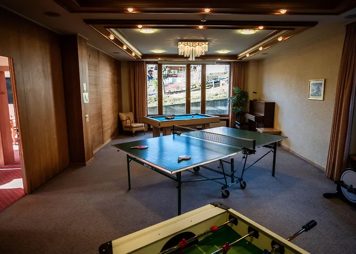 君弗比力克酒店 3*